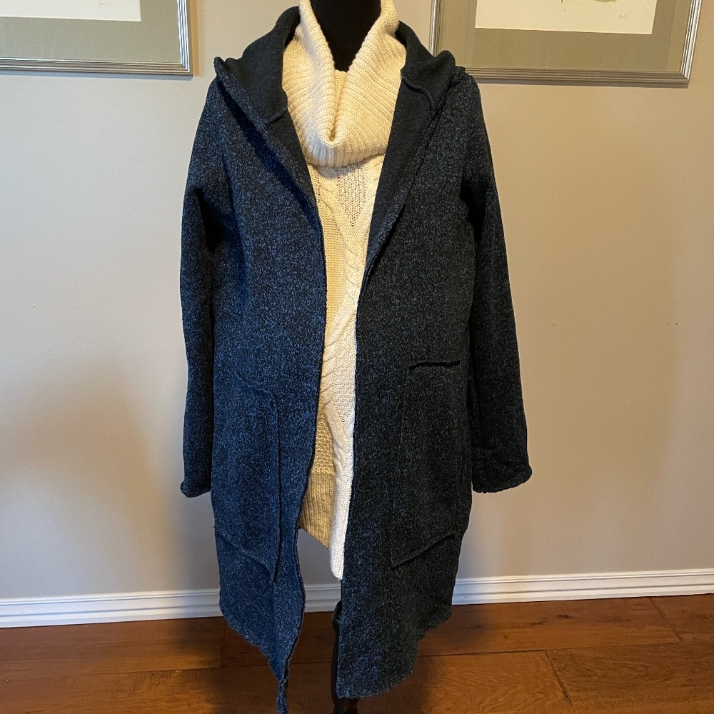 Pea In The Pod blue Maternity coat, size L/G/G